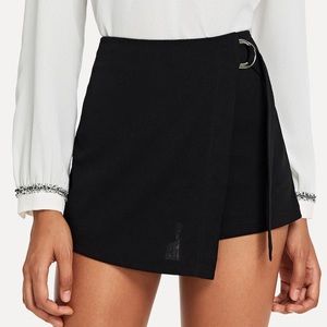 Wrap solid knot shorts